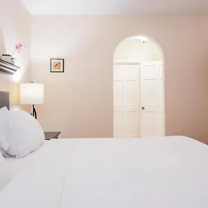 Curacao Luxury Curaçao